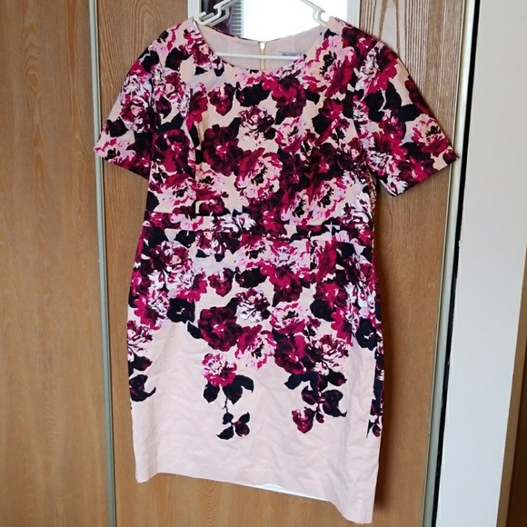 YuLinGe Floral Dress, size 18 - Picture 1 of 3
